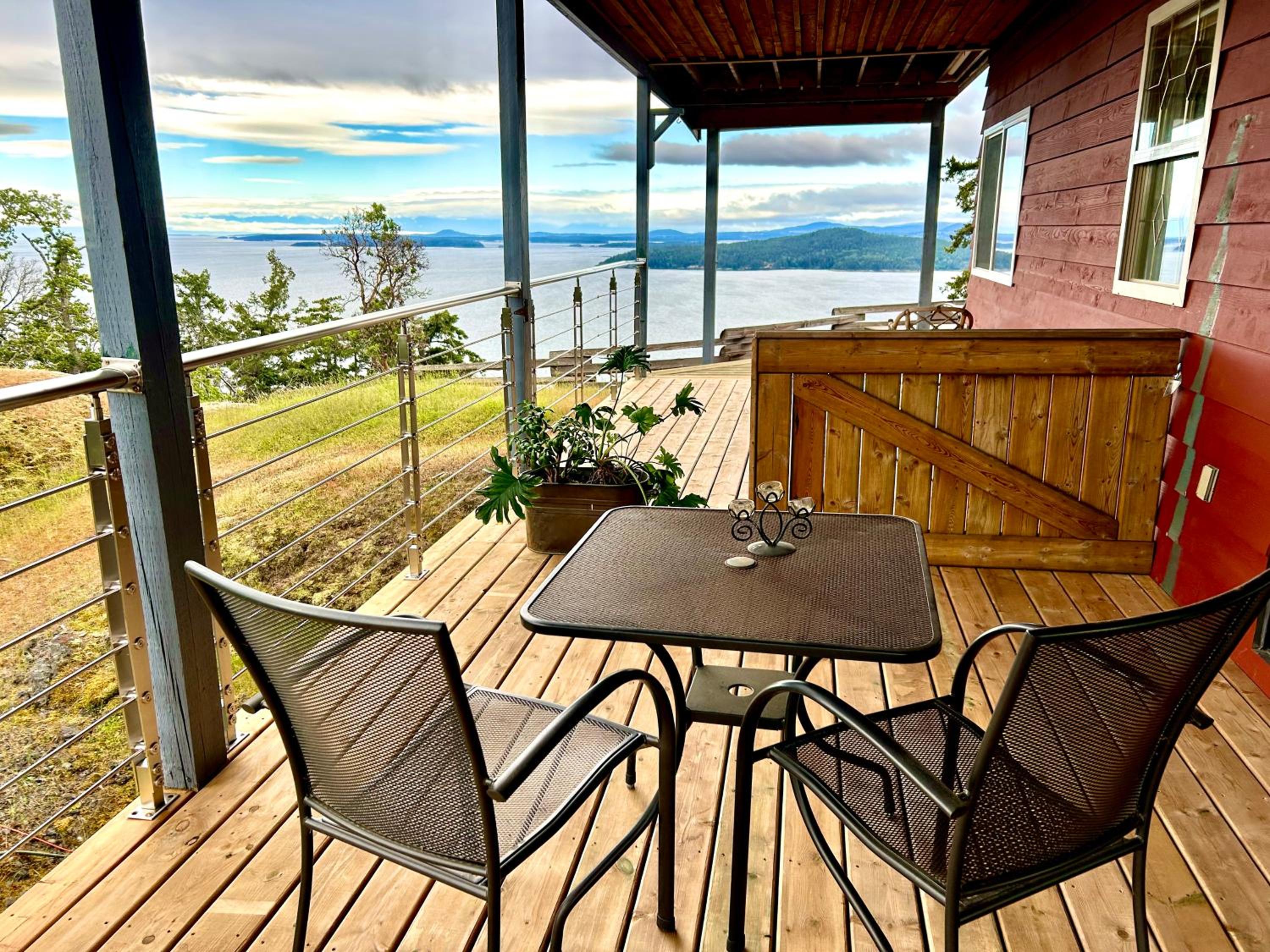 Shangri-La Oceanfront vacation home