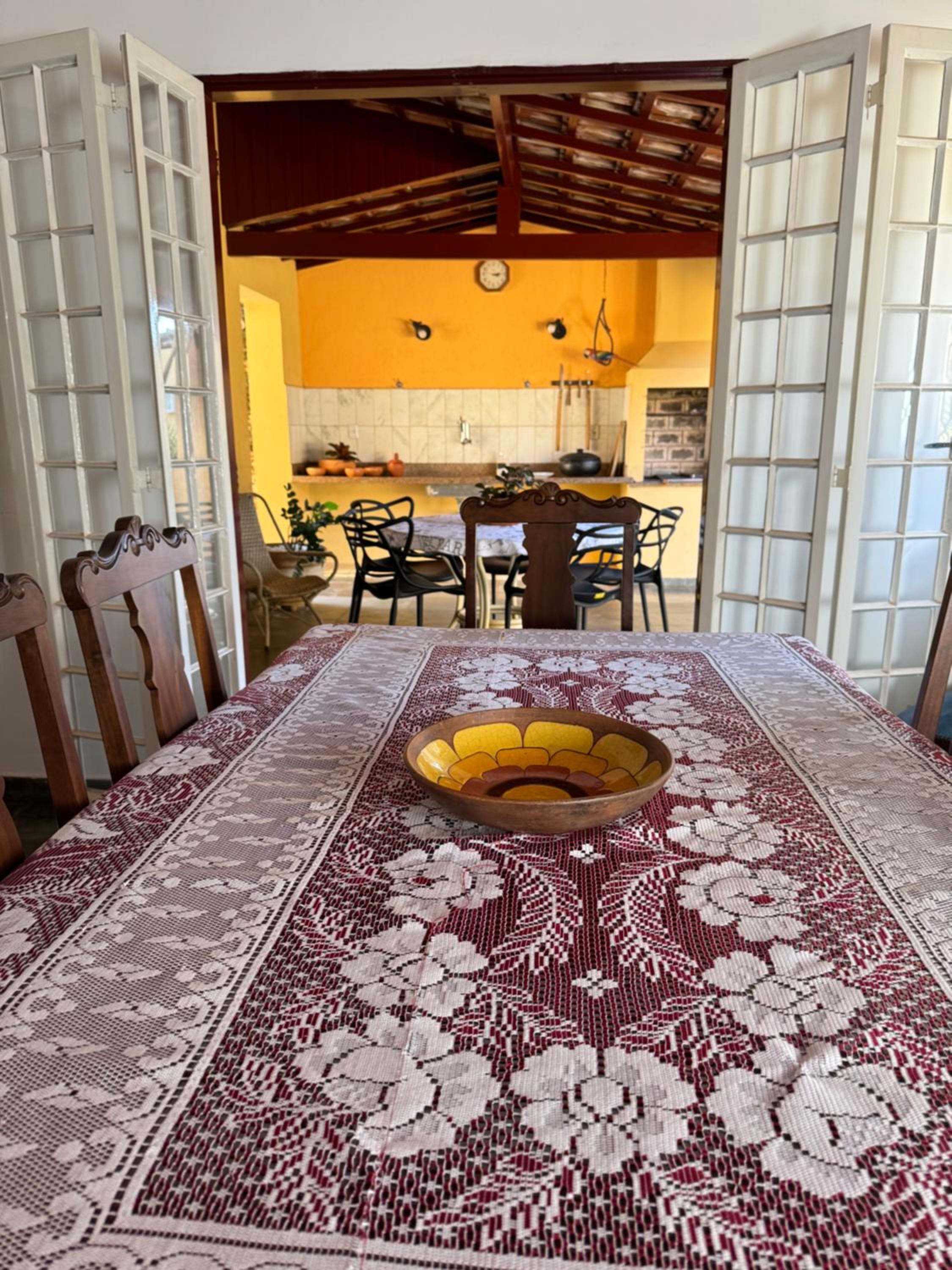 Casa da Vó Loy e seu espaço verde