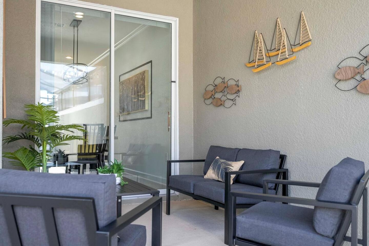 Luxury Stay Near Disney Storey Lake Resort 2568 view 4