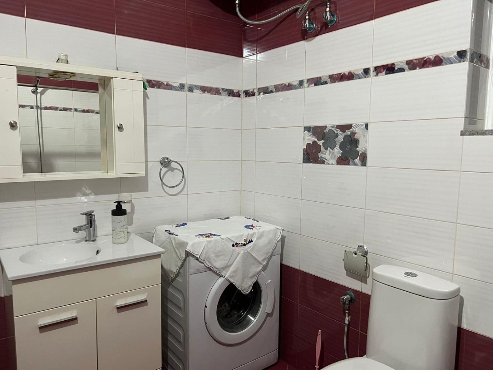 Hermes Apartment