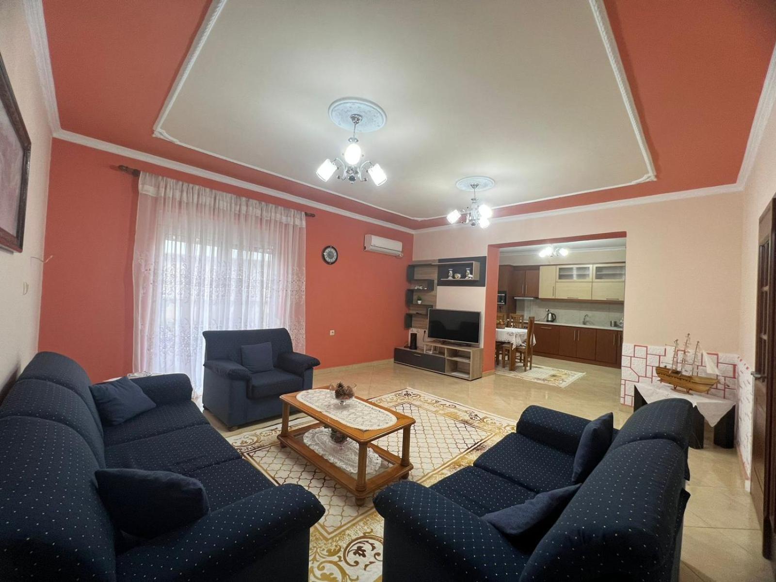 Hermes Apartment