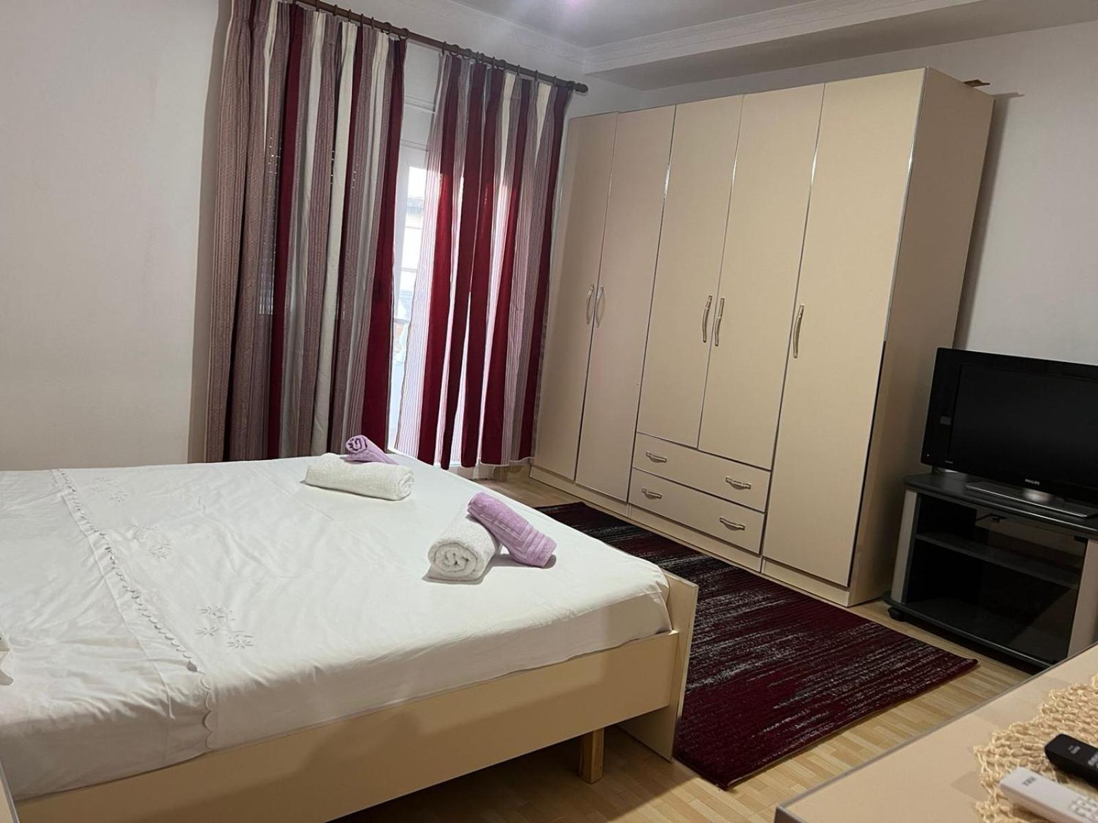 Hermes Apartment