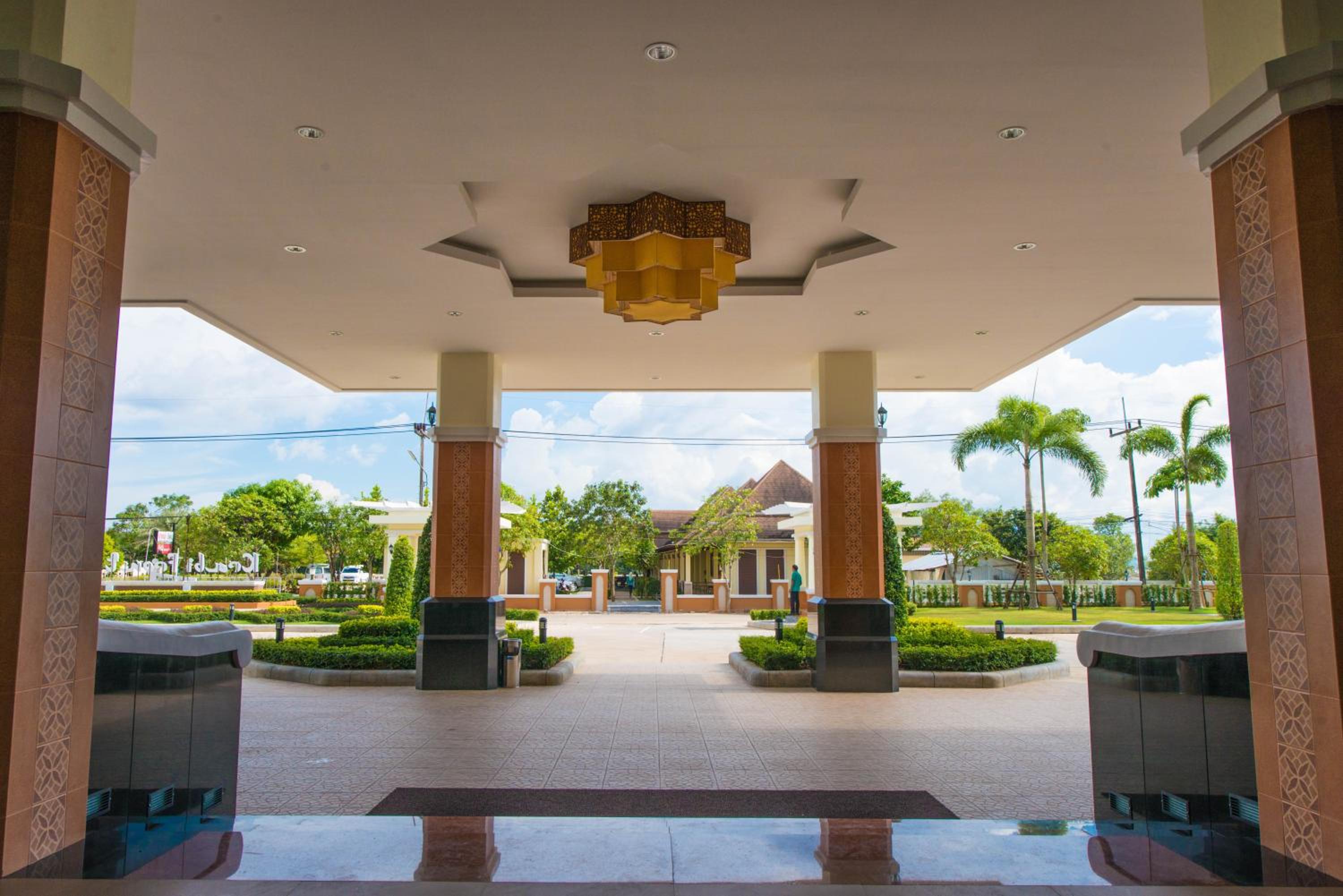 Krabi Front Bay Resort