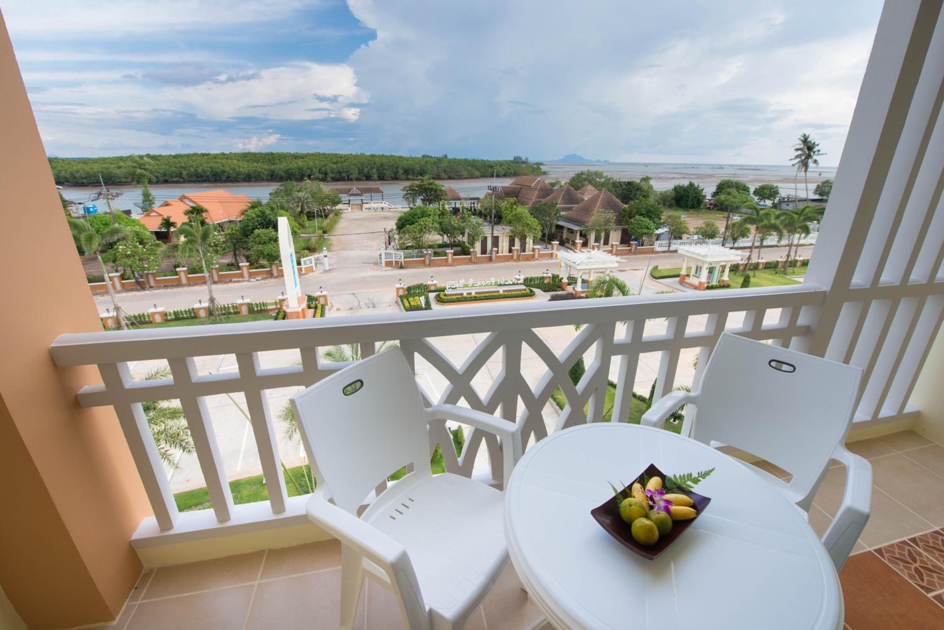 Krabi Front Bay Resort
