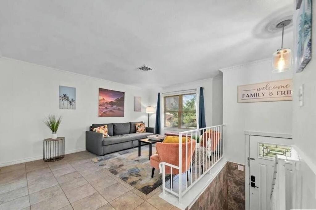 Split Level Duplex Oasis view 4
