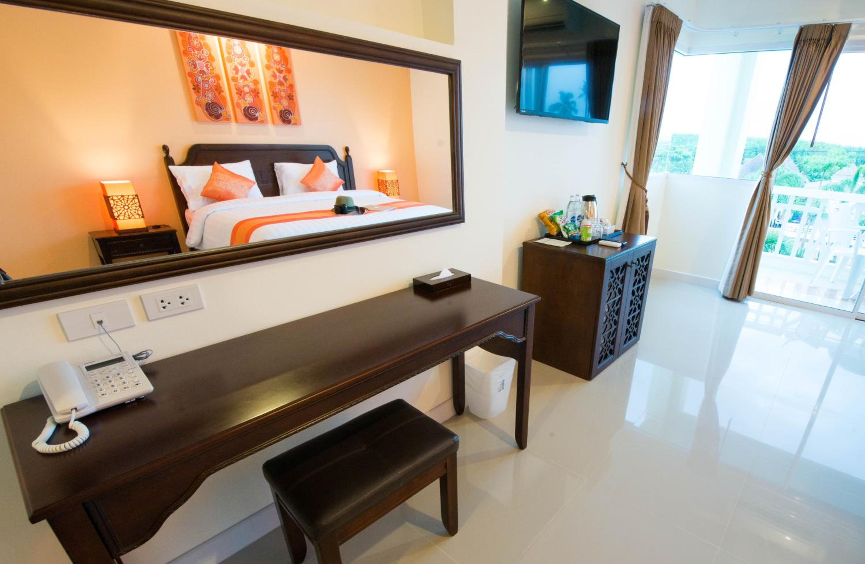 Krabi Front Bay Resort