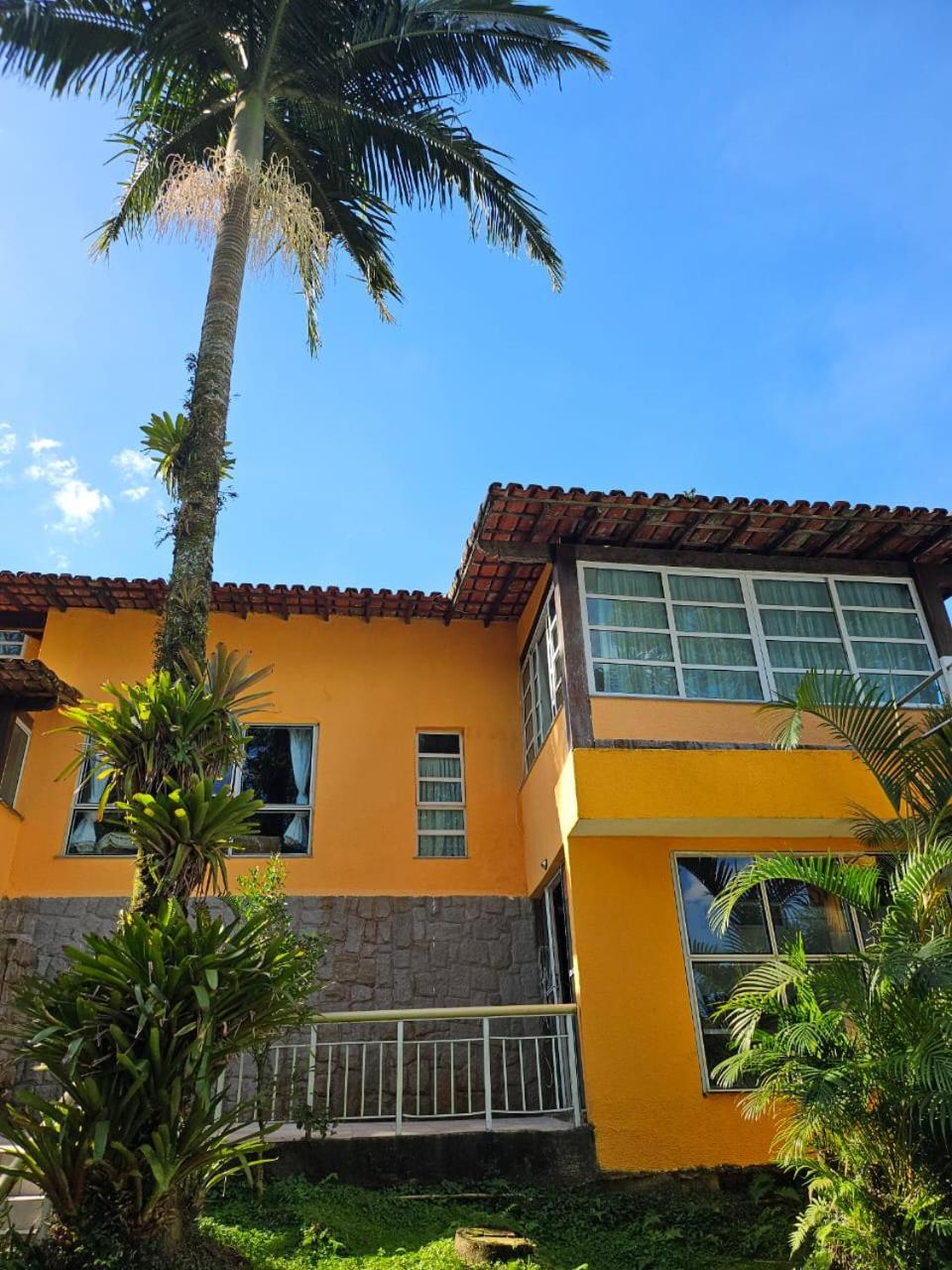 Linda Casa Na Granja Comary/CBF
