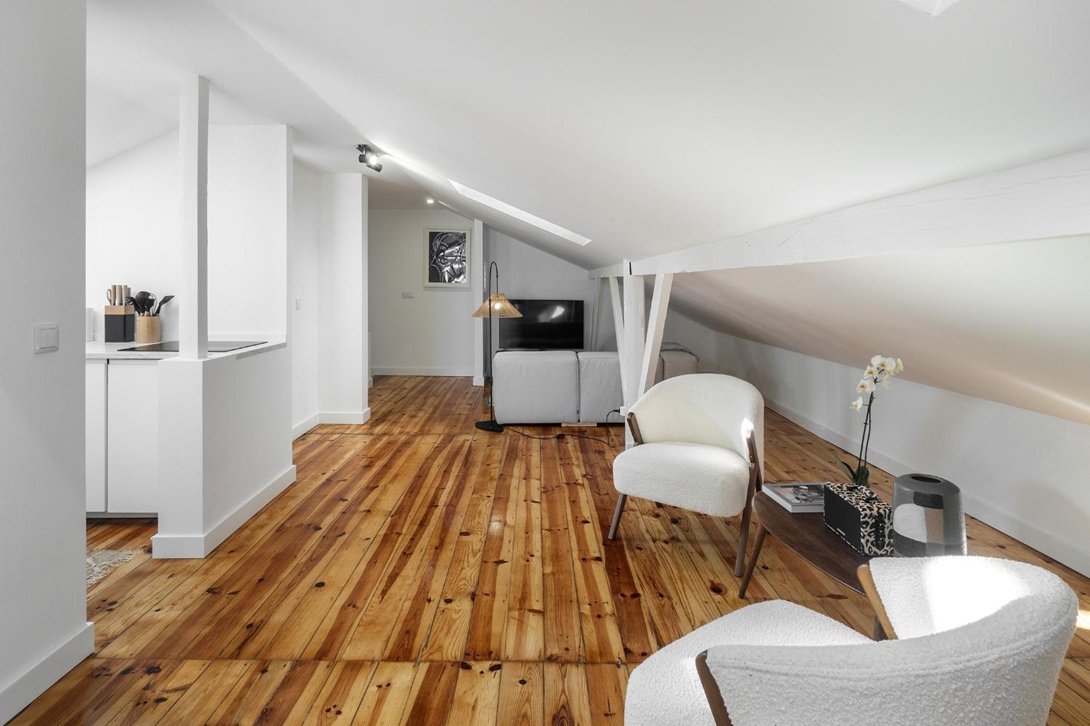 WHome Brand New Lisbon Rooftop with River View view 5