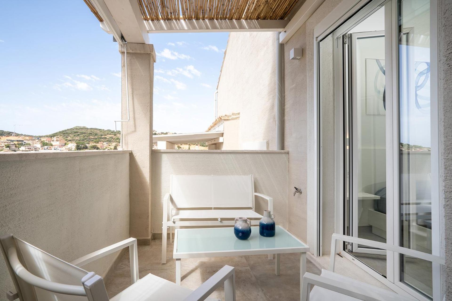 Su Mari Rooms view 4