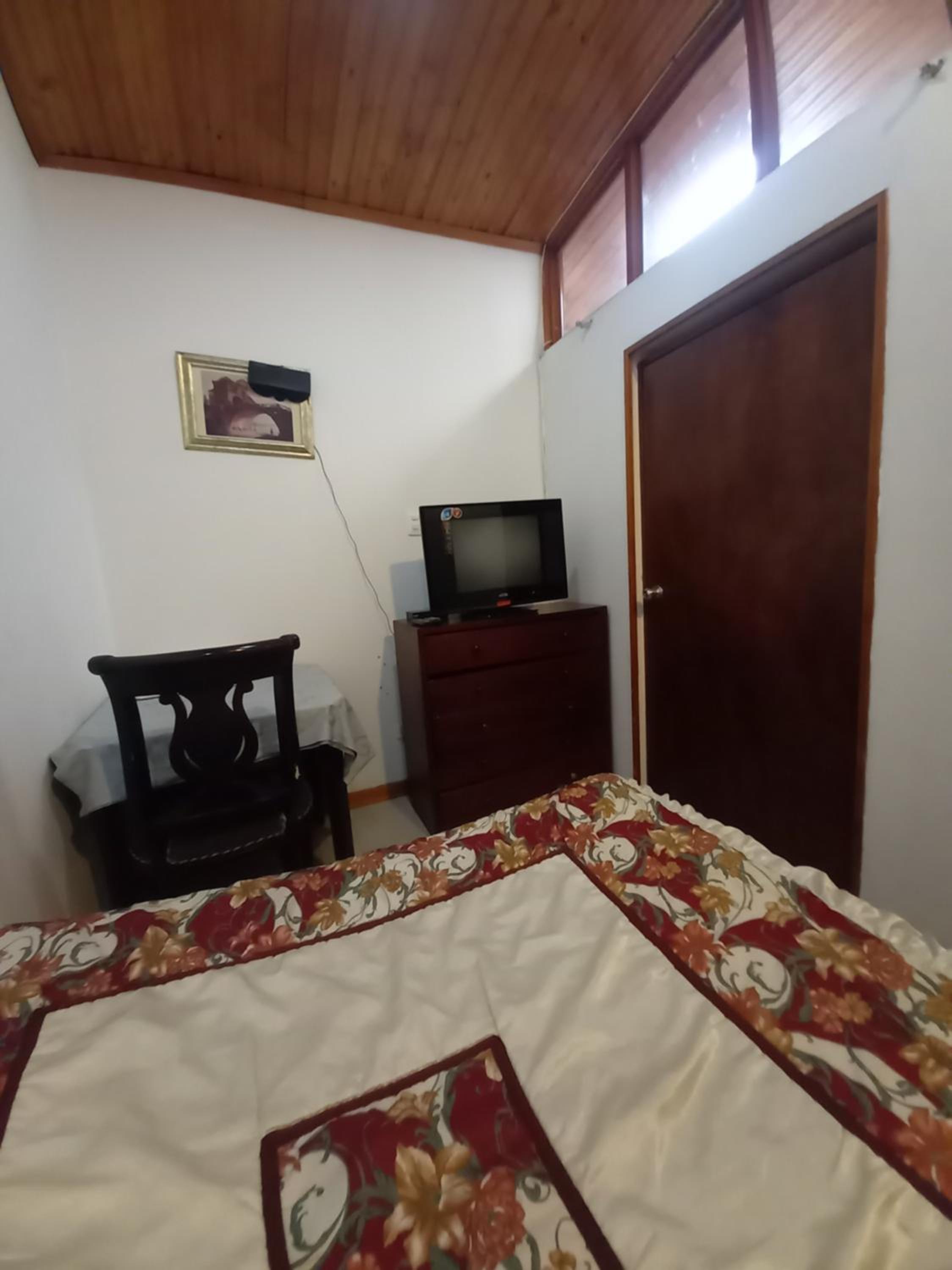 Amplia Casa Familiar