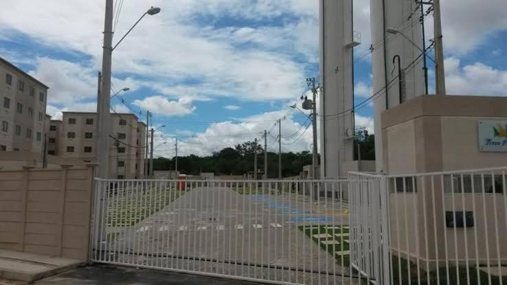 Apartamento Condomínio Fechado
