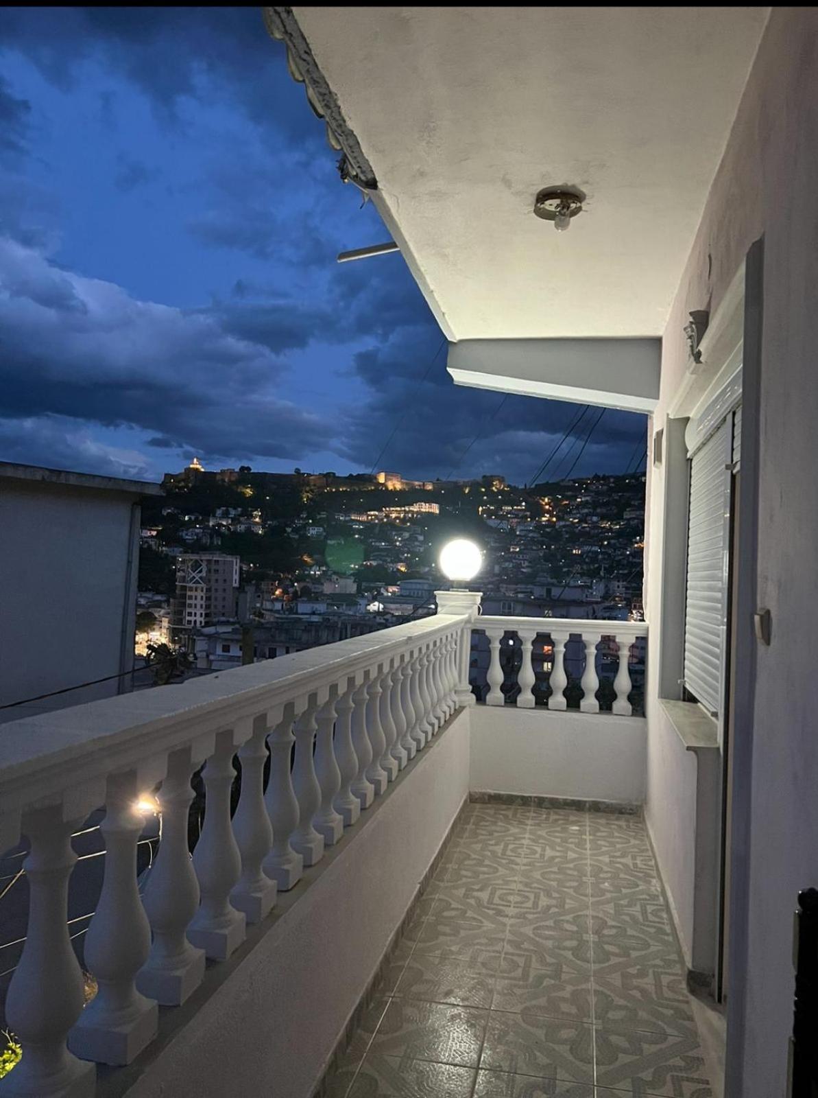 Hermes Apartment