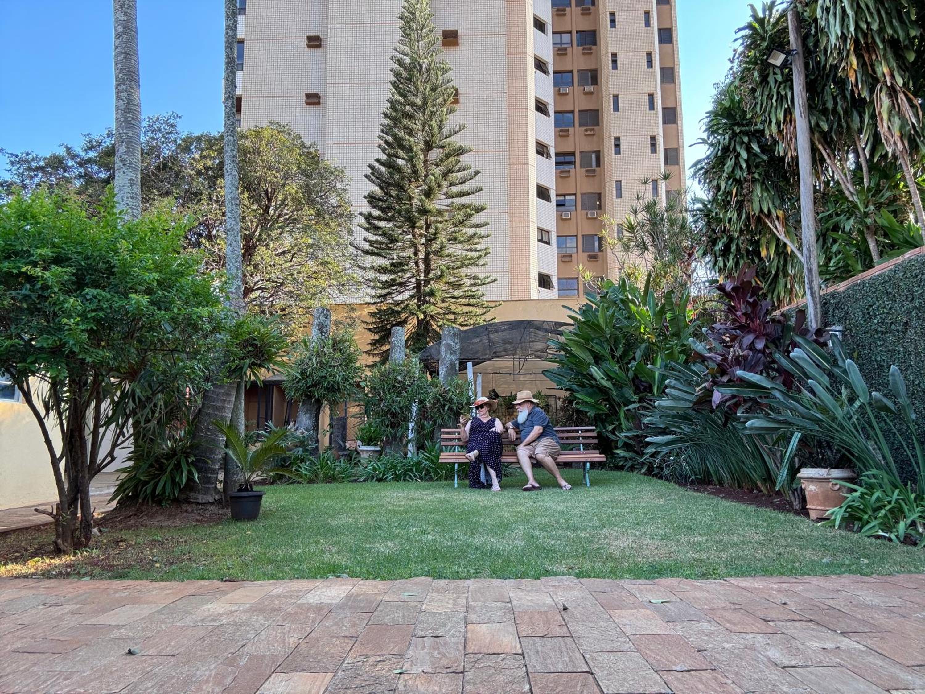 Casa da Vó Loy e seu espaço verde