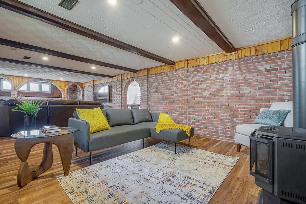 La Riviera - Cottage in the City