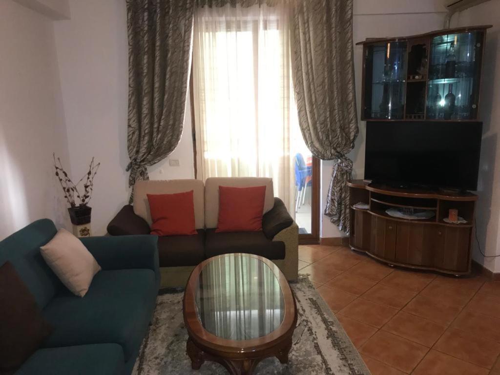 Enias apartment
