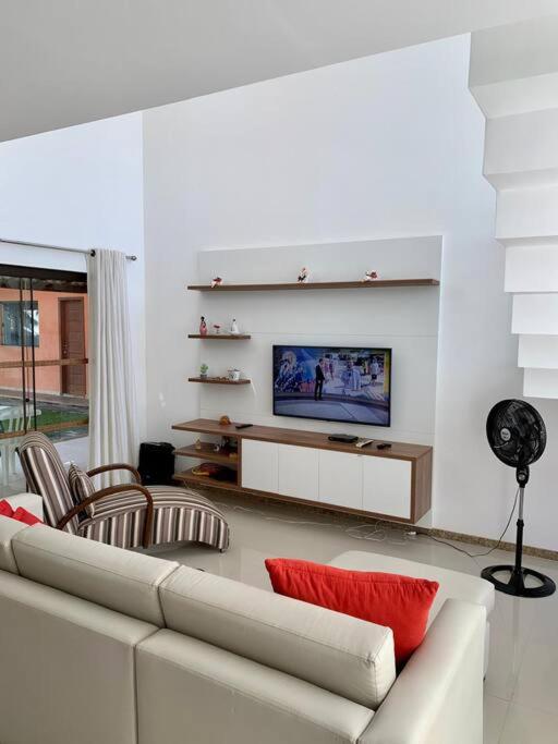 Excelente Casa 4 Suítes
