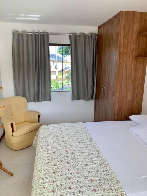 Excelente Casa 4 Suítes