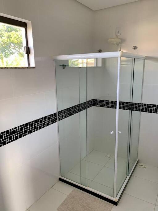 Excelente Casa 4 Suítes