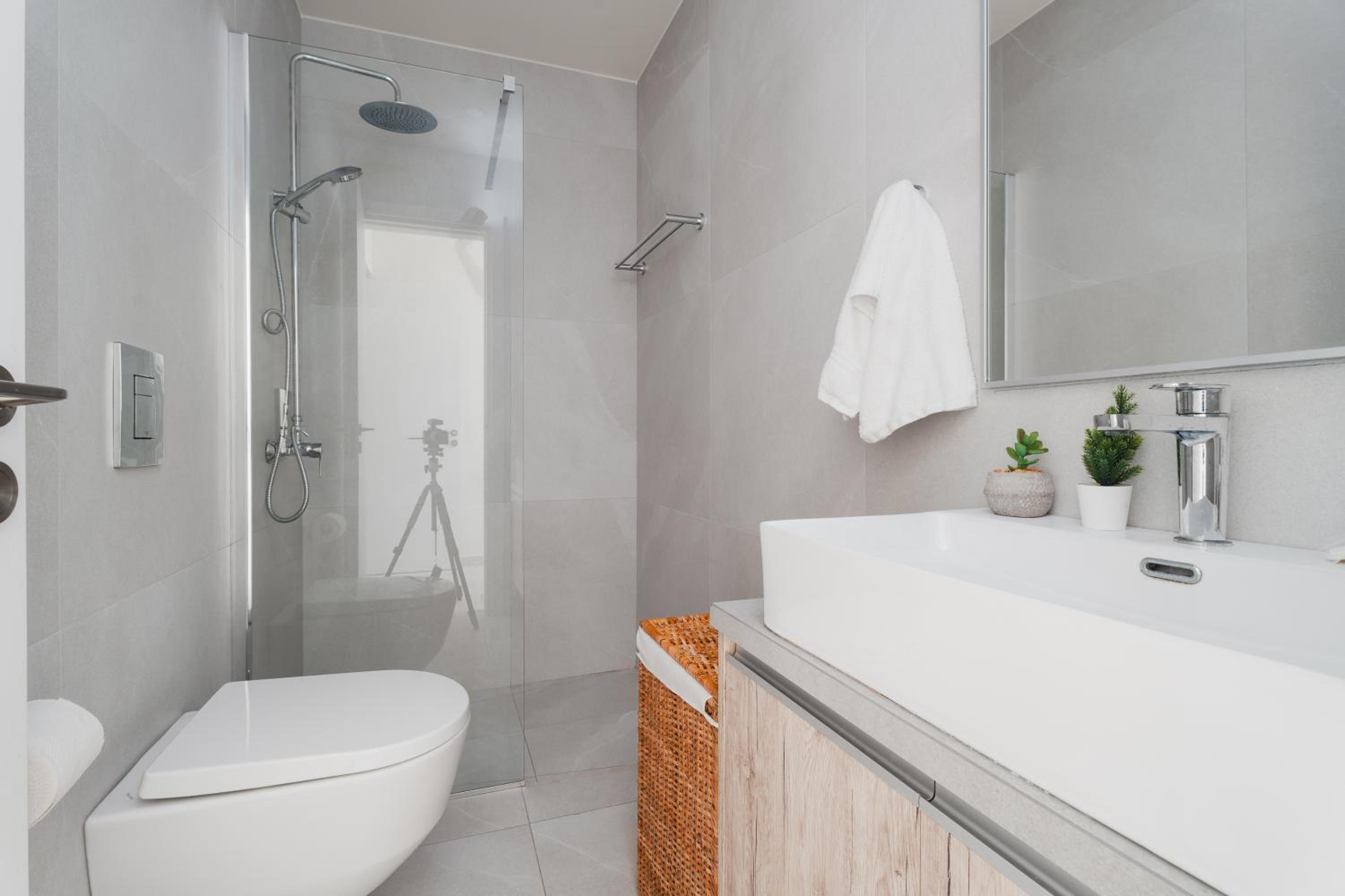 NEW 2BR Townhouse in Luxury Resort Pool & Beach