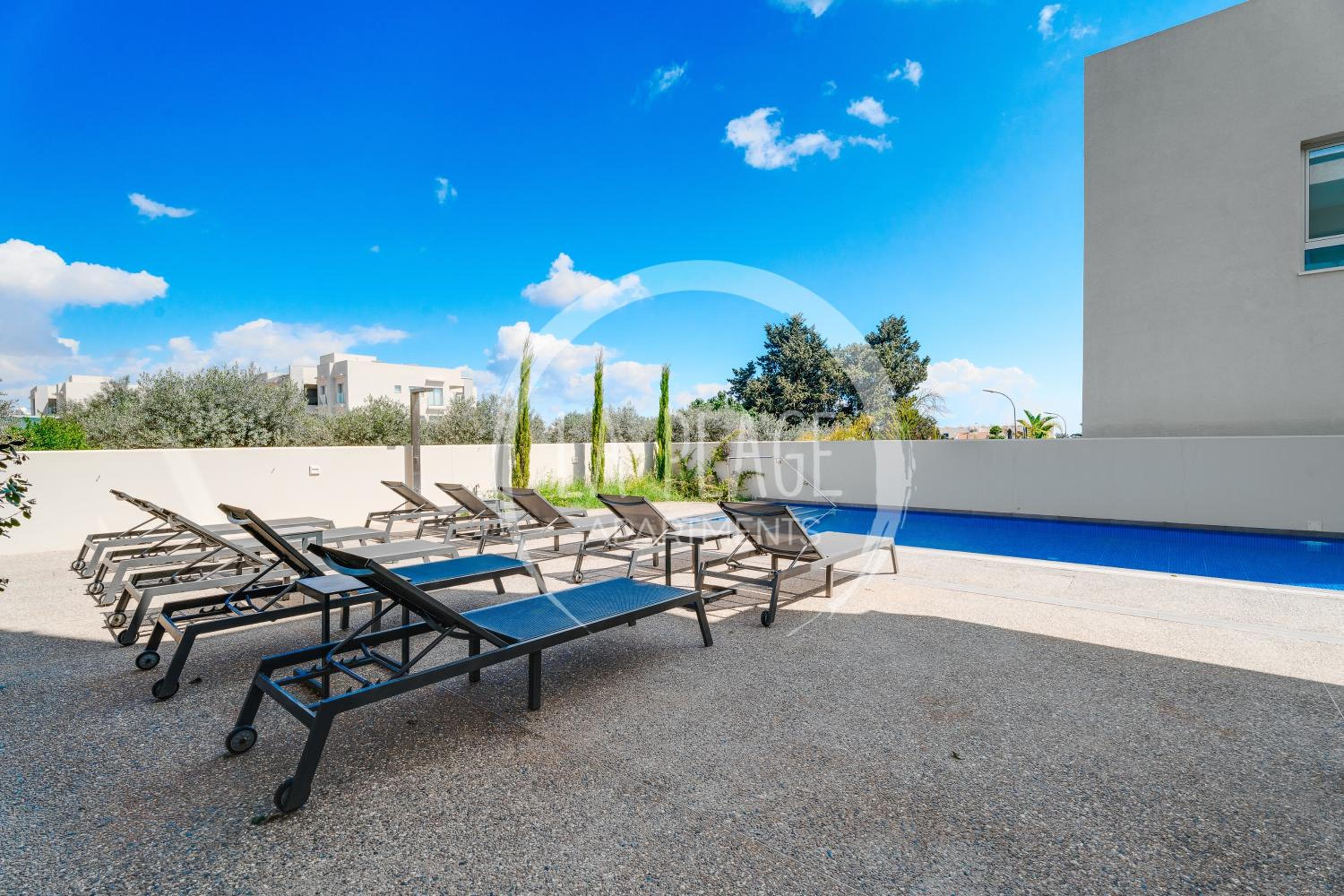 NEW 2BR Townhouse in Luxury Resort Pool & Beach