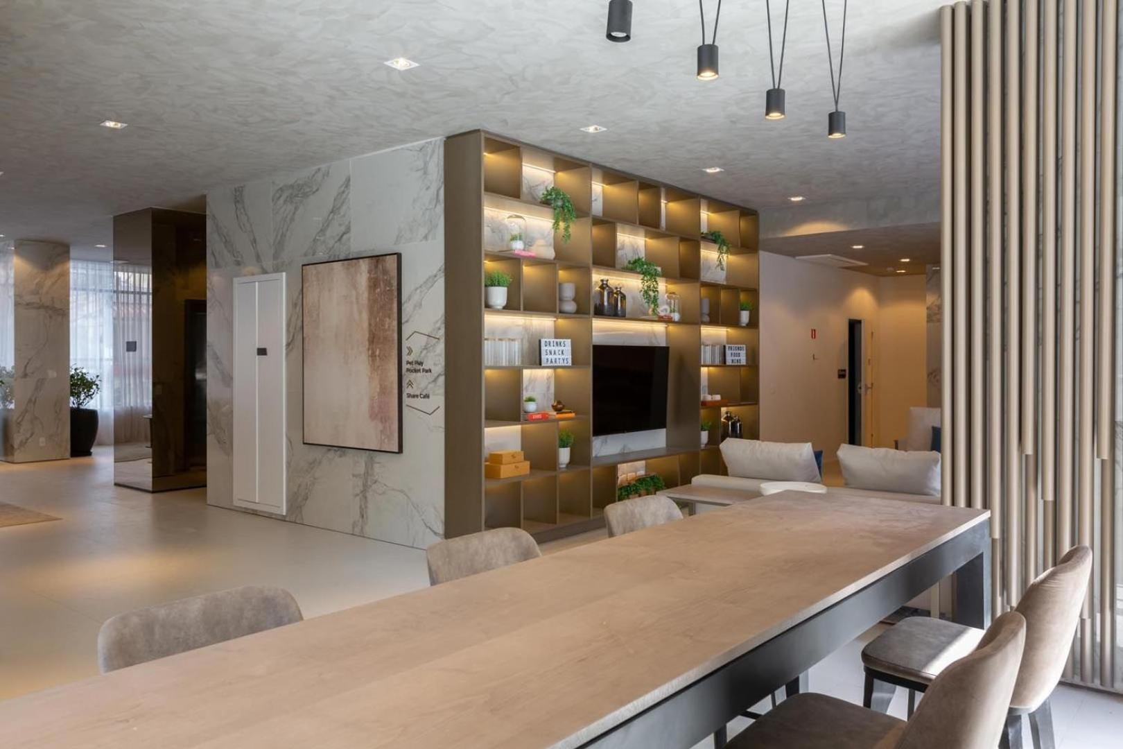 Apartamento DSG 604 Suíte e com Sofa Cama Casal