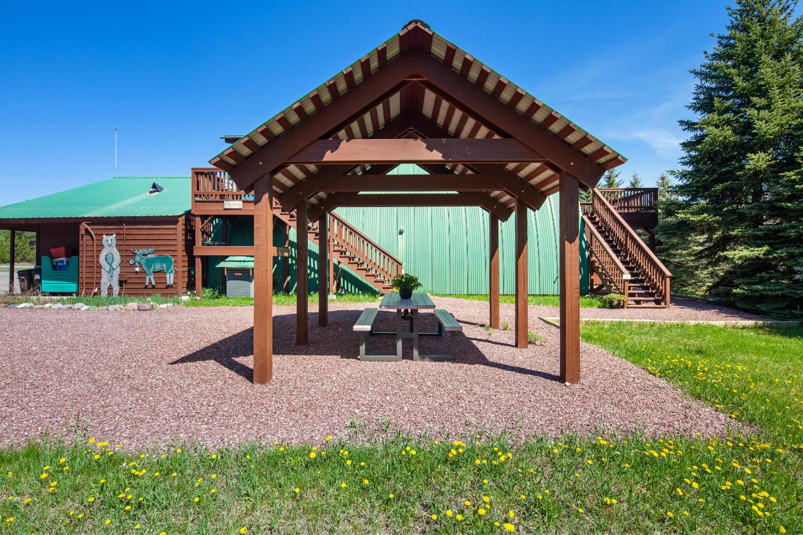 Sky Eco - Cabins & Studios