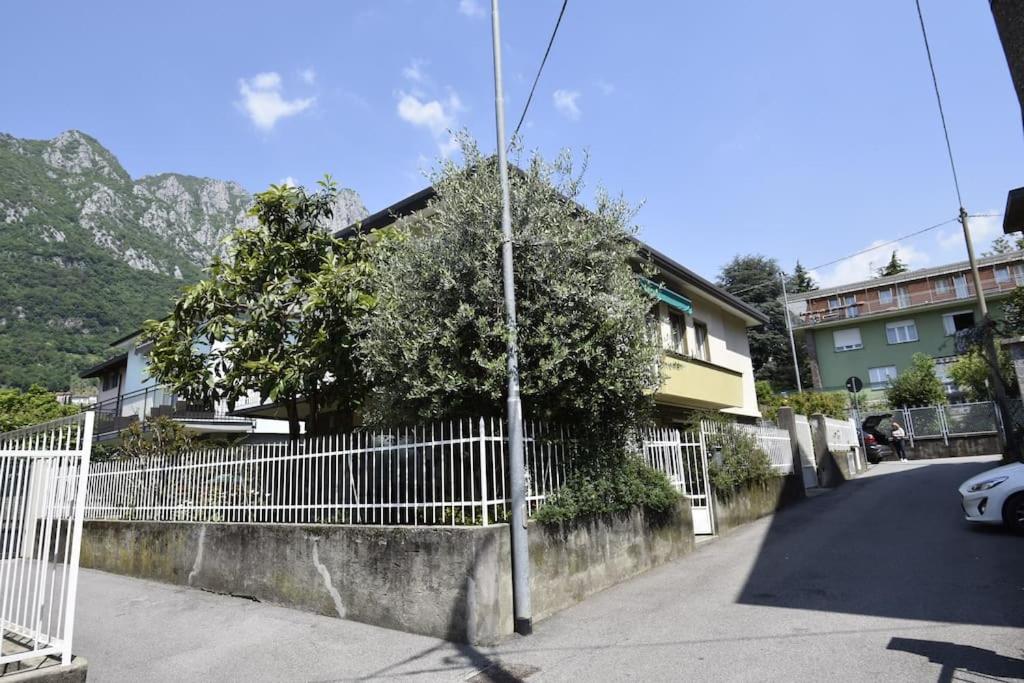 Anzio 9 Guest House en Lecco — other
