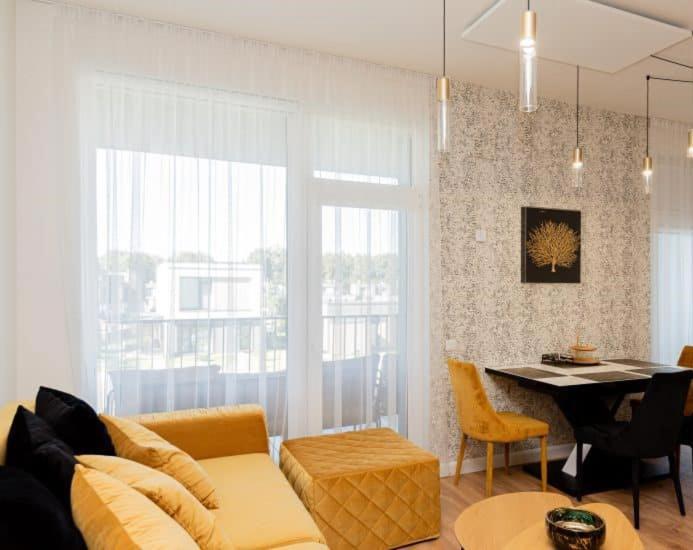 Black Gold Apartments view 4