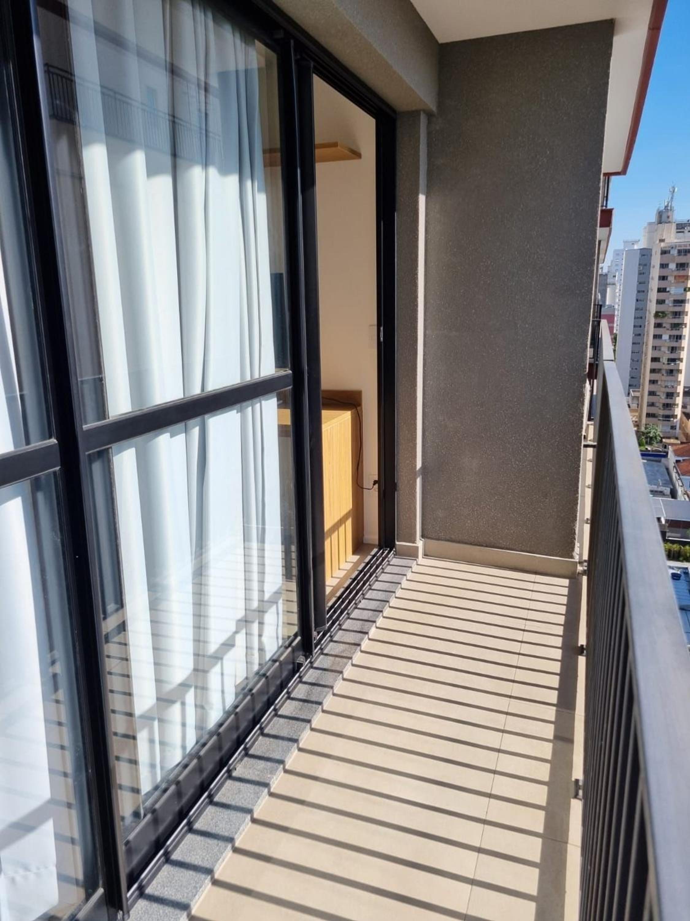 Studio Urbic Novo e Moderno em Moema