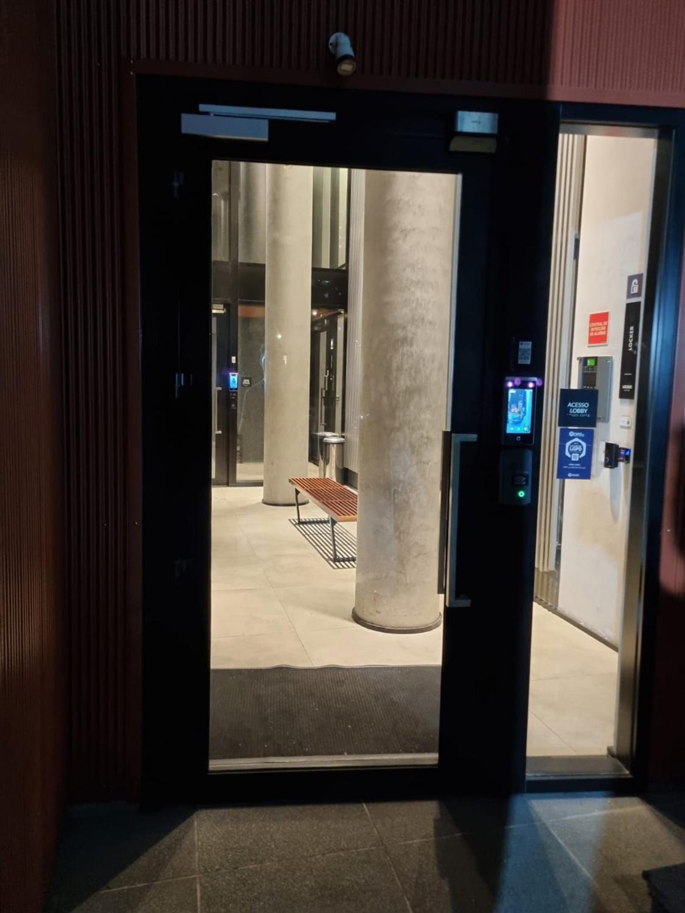 Studio Urbic Novo e Moderno em Moema