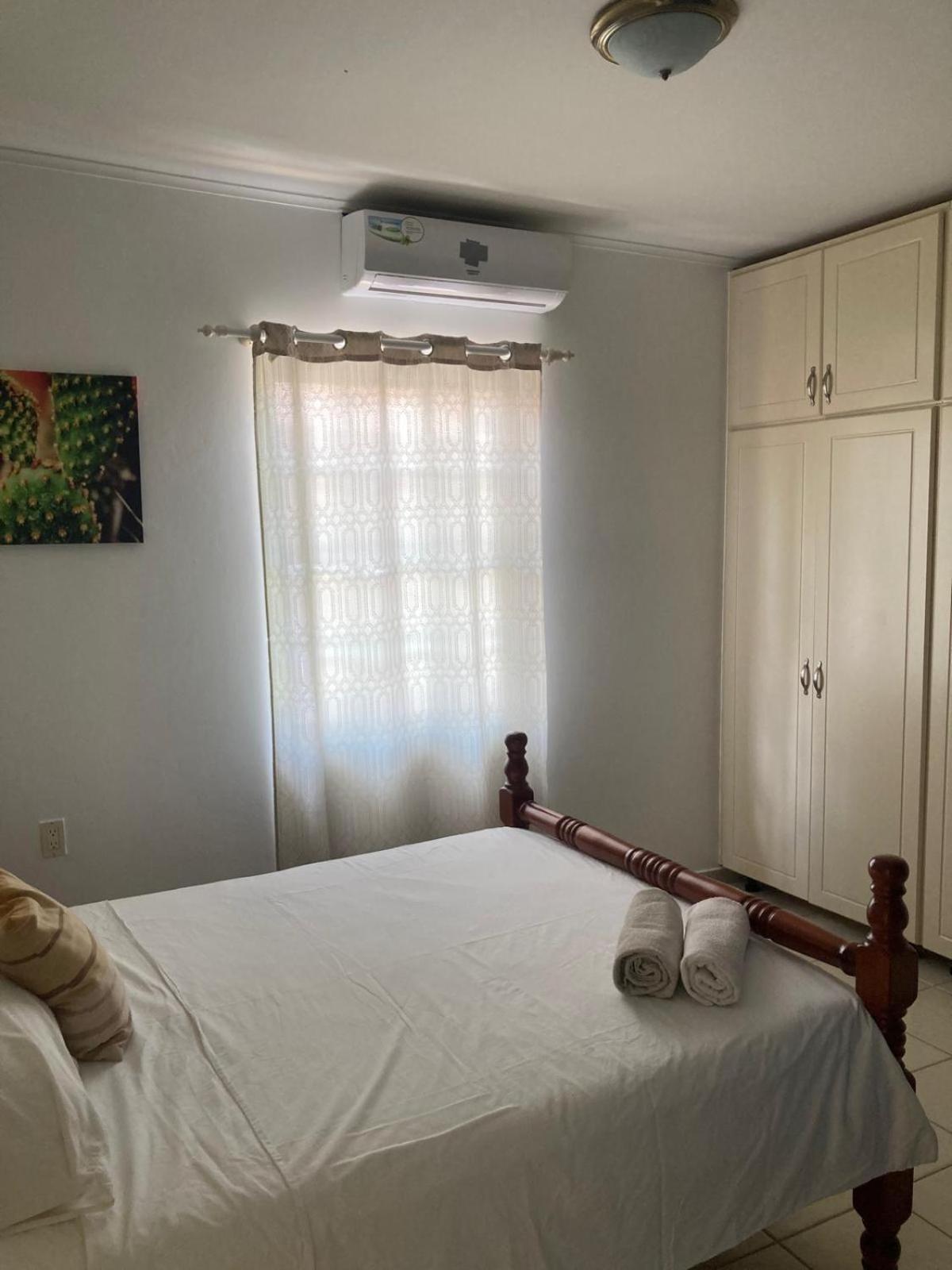 PURU AT JANTHIEL 8D - with pool, outdoor lounge and close to the beach