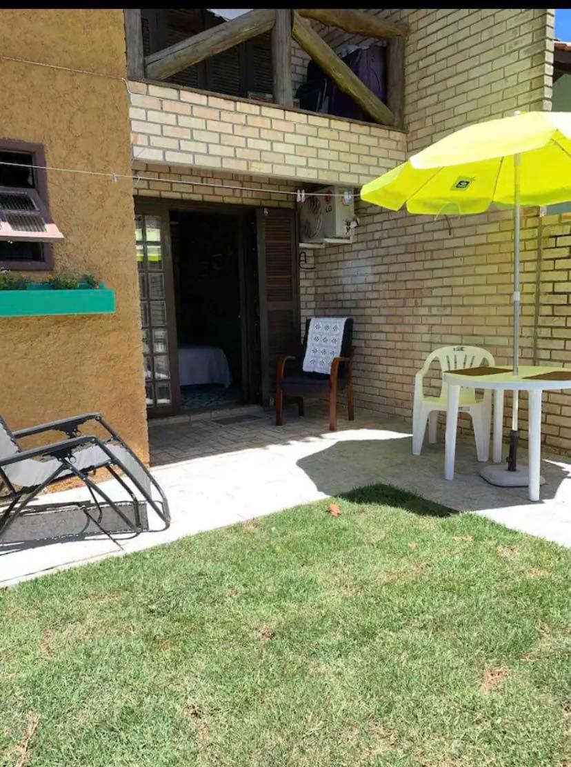 Quarto com banheiro privativo em Chalé Aconchegante.