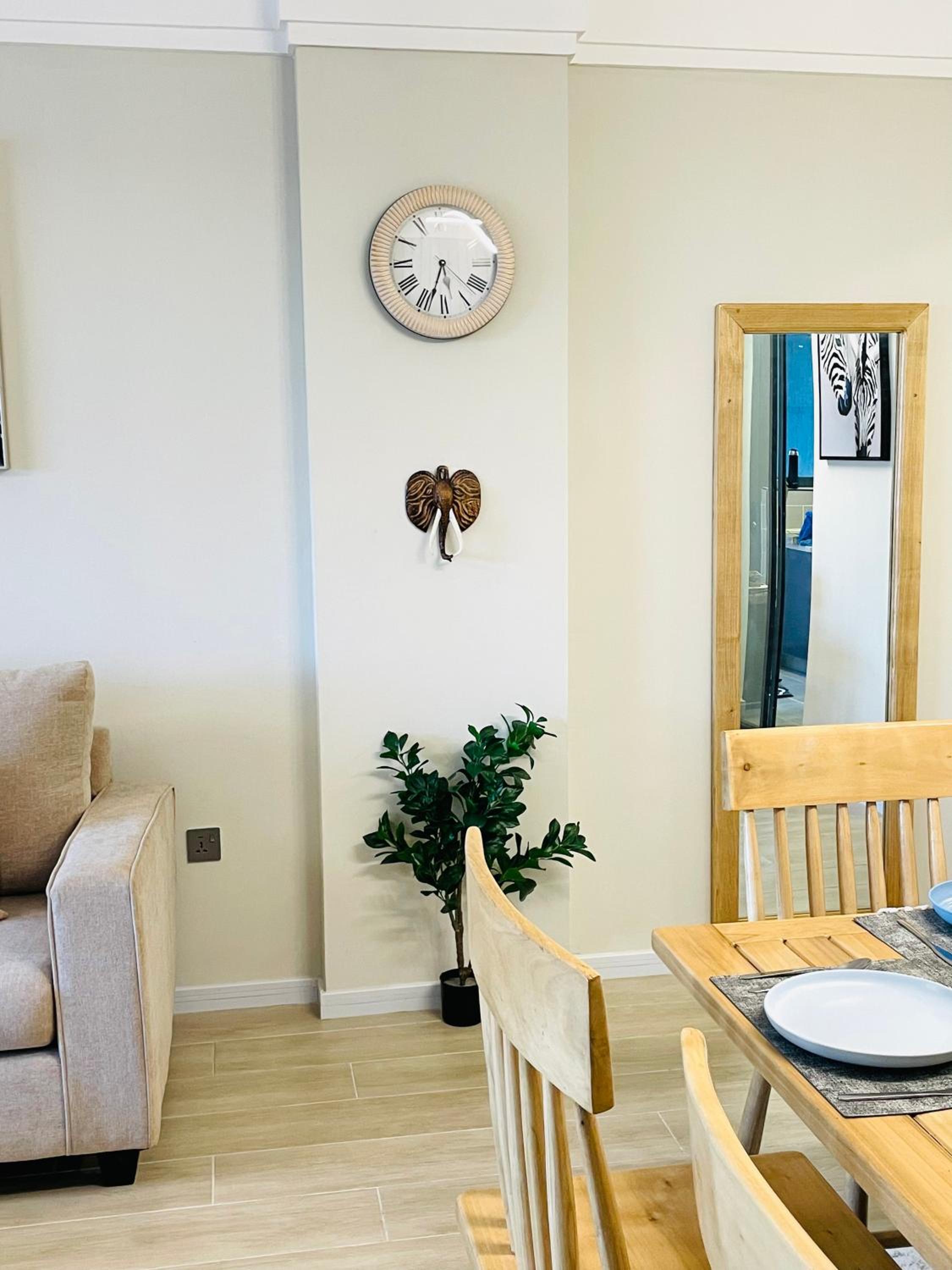 Airport Salome Cosy Apartment