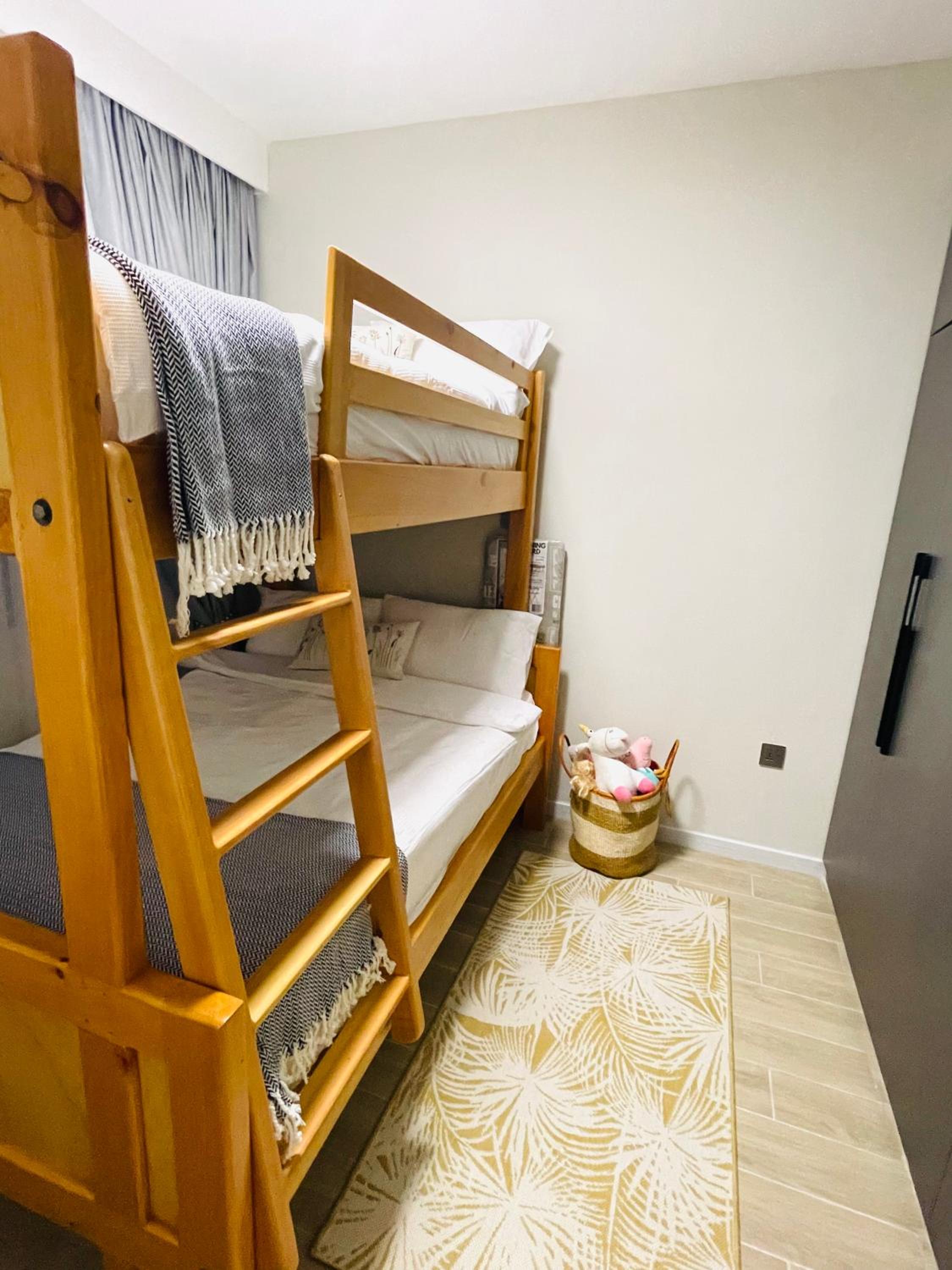 Airport Salome Cosy Apartment