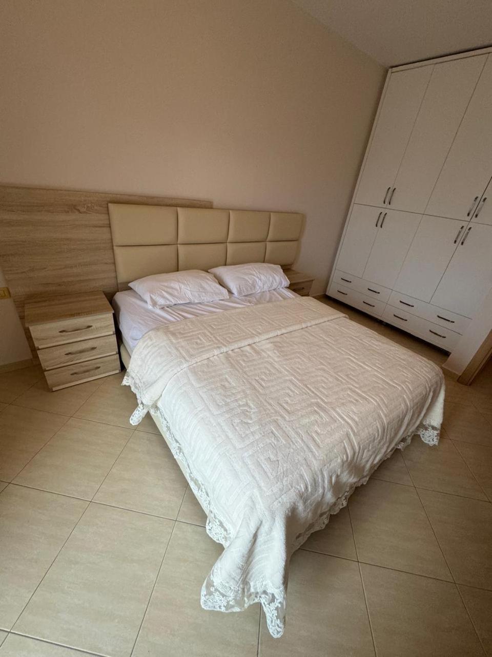 Dhespina Apartament