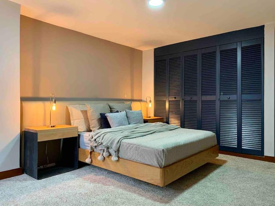 Medellin Vacations - Adorable Bungalow With Private Jacuzzi in Lleras and Provenza - Property Image 15