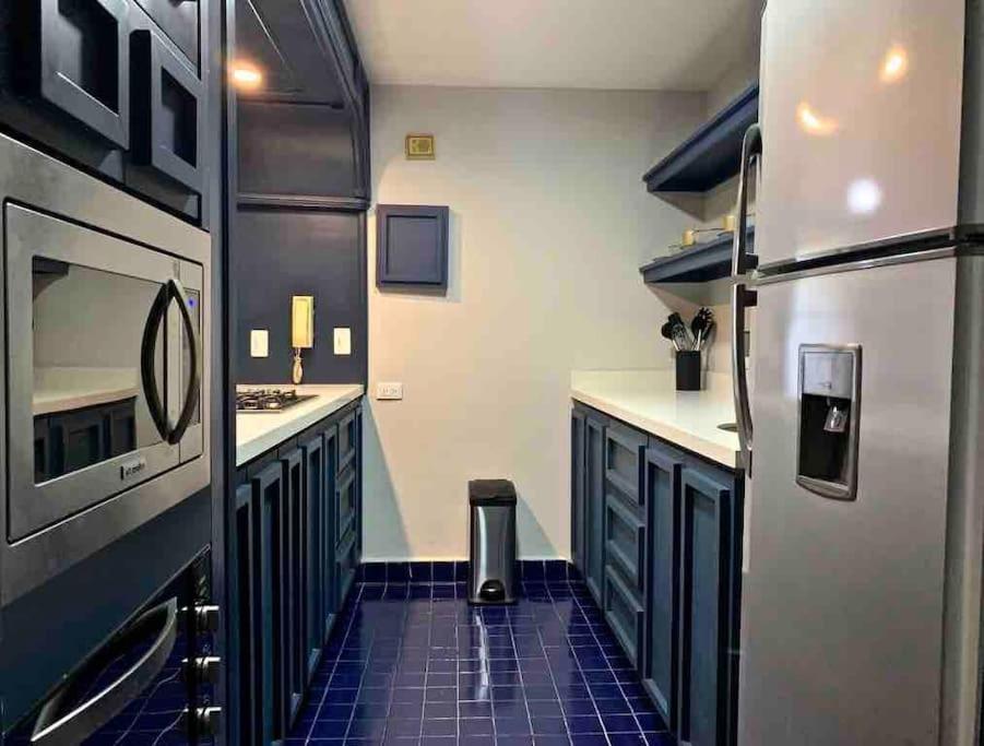 Medellin Vacations - Adorable Bungalow With Private Jacuzzi in Lleras and Provenza - Property Image 14