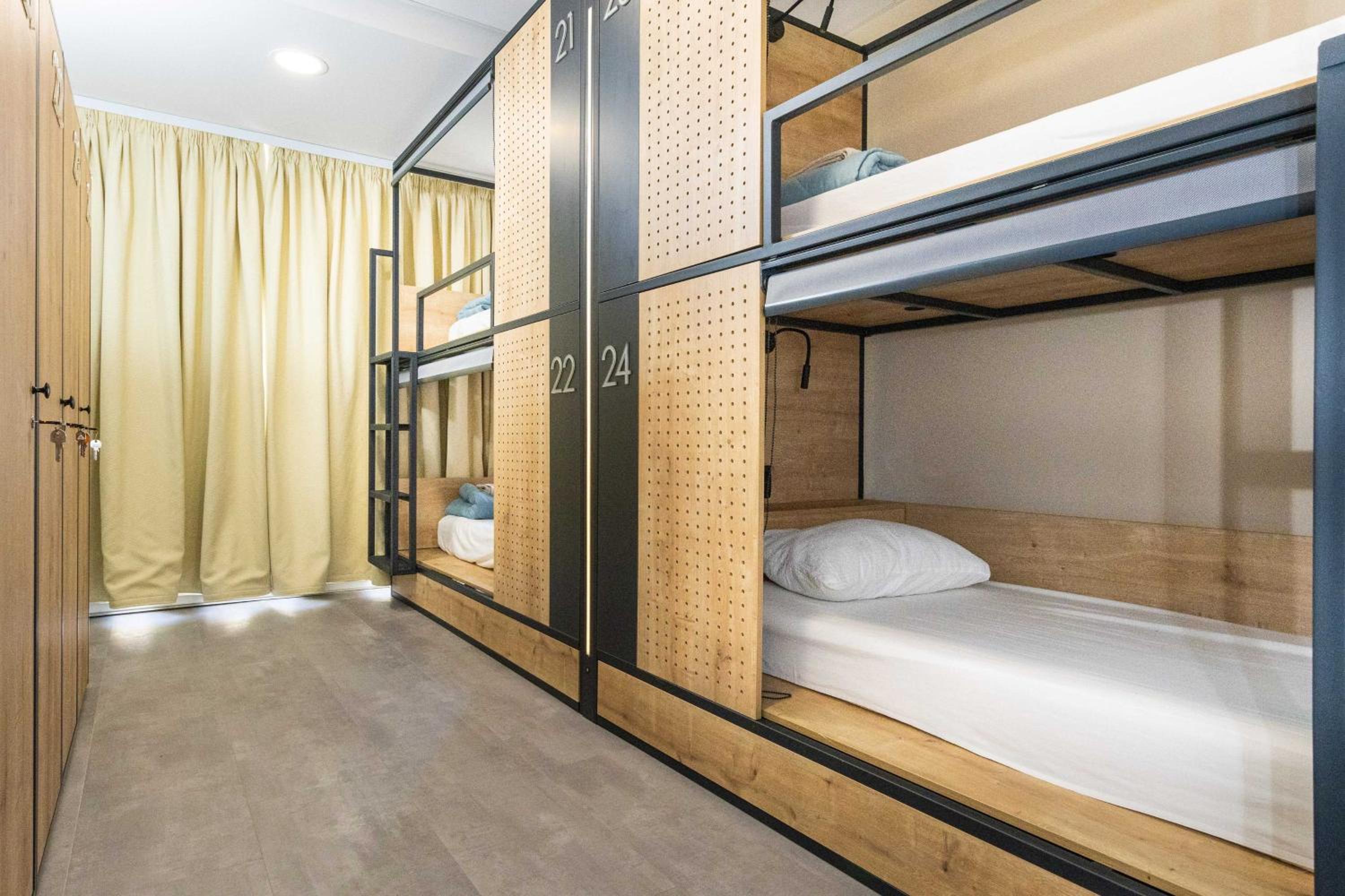Hostel Petra Marina