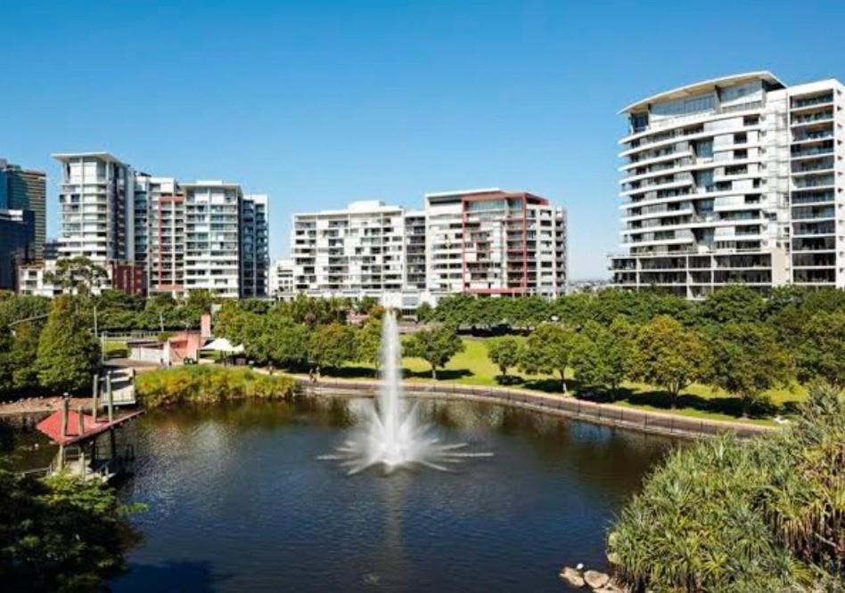 Hilltop Brisbane CBD Suite