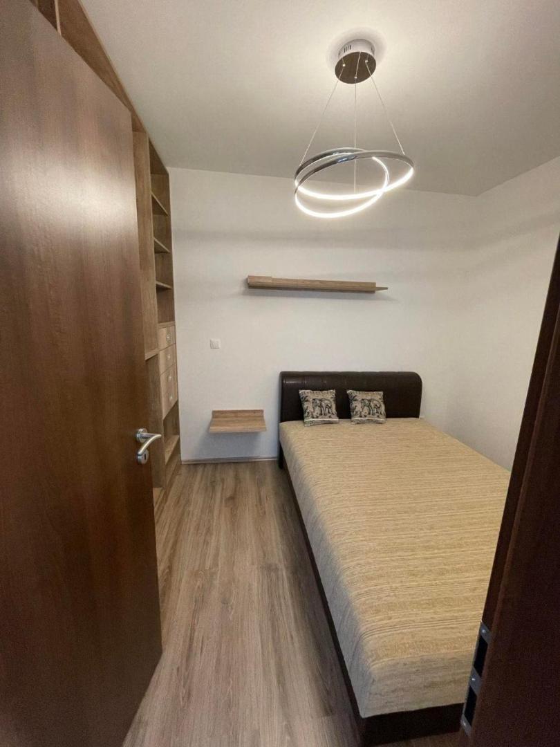 Loli Apartman view 3