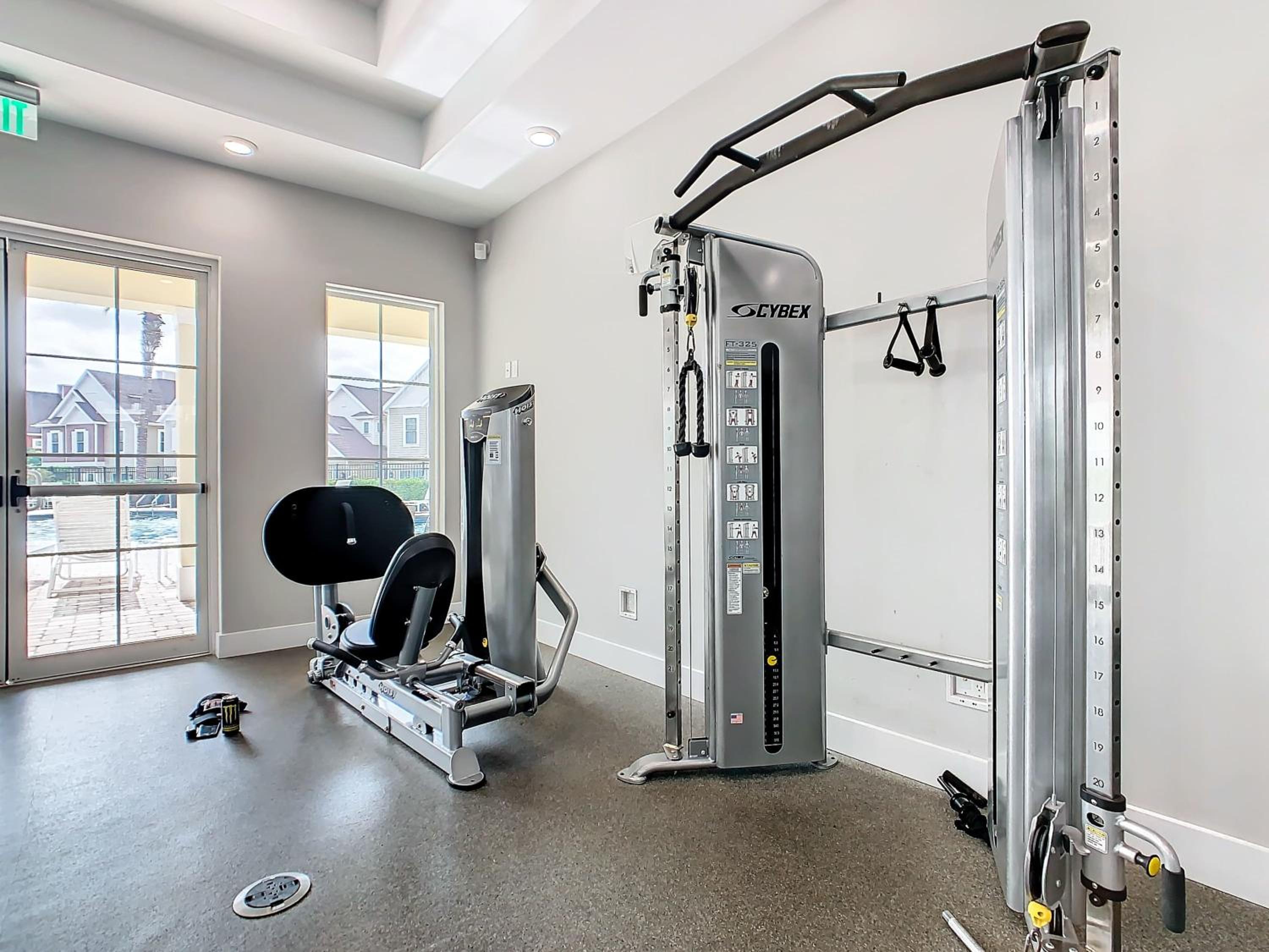 Fabulous Paradise 3BR Townhouse near Disney and outlets