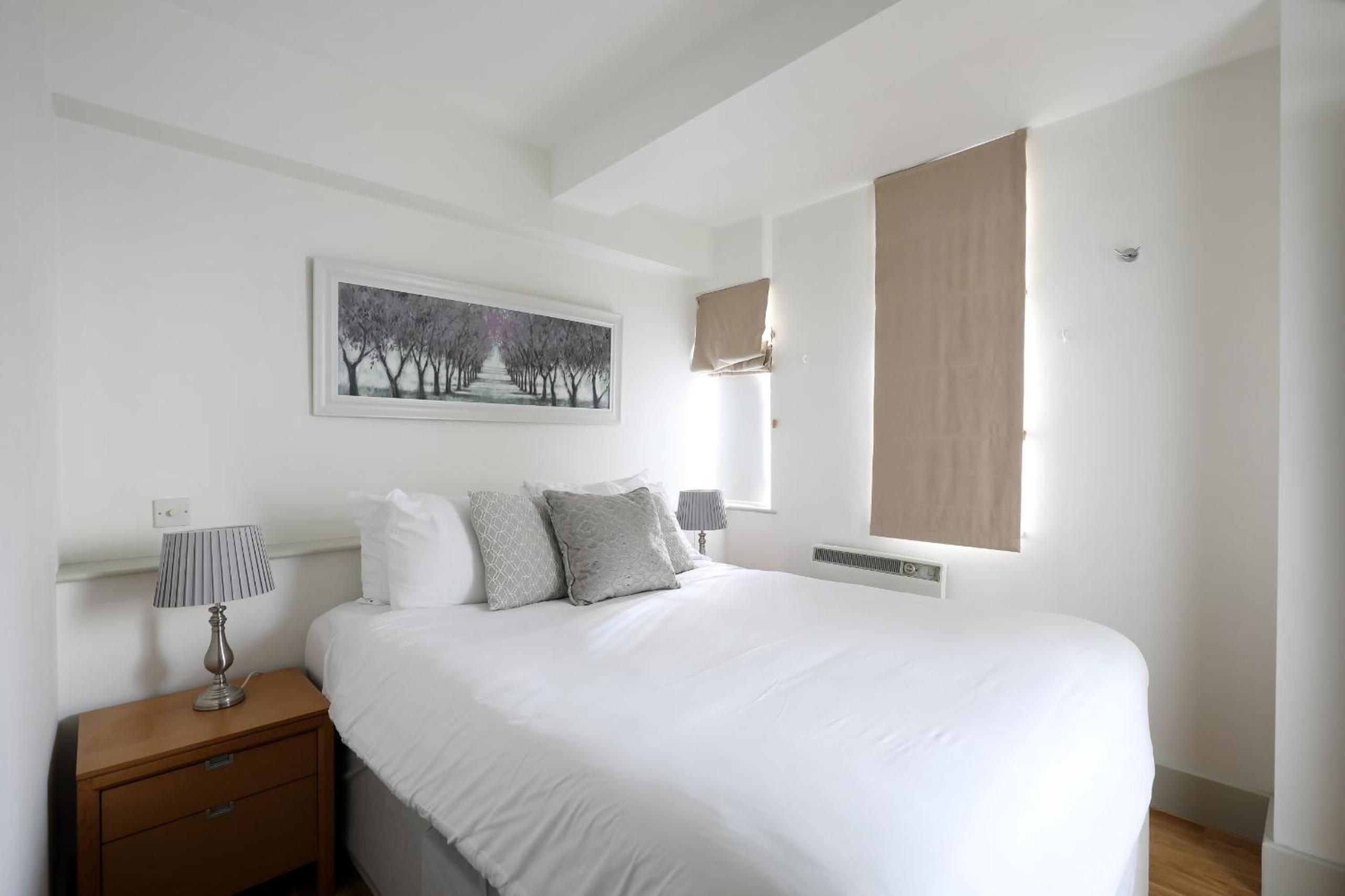 Elegant Chelsea Apartment Near South Kensington