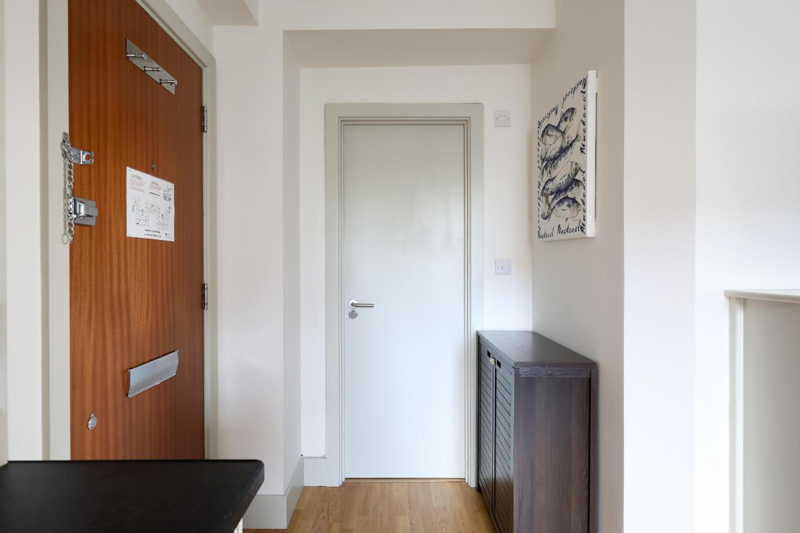 Elegant Chelsea Apartment Near South Kensington