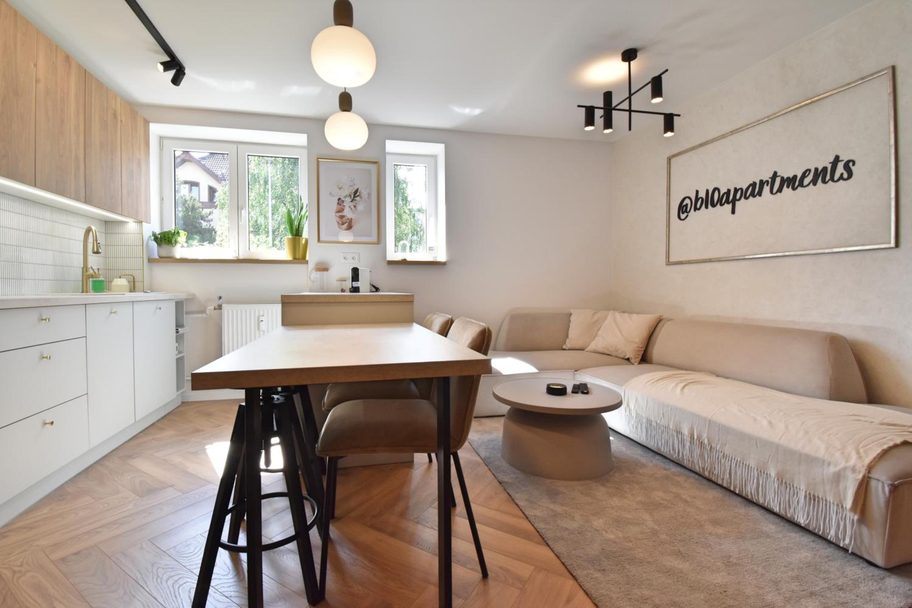 B84 by B10 Apartments