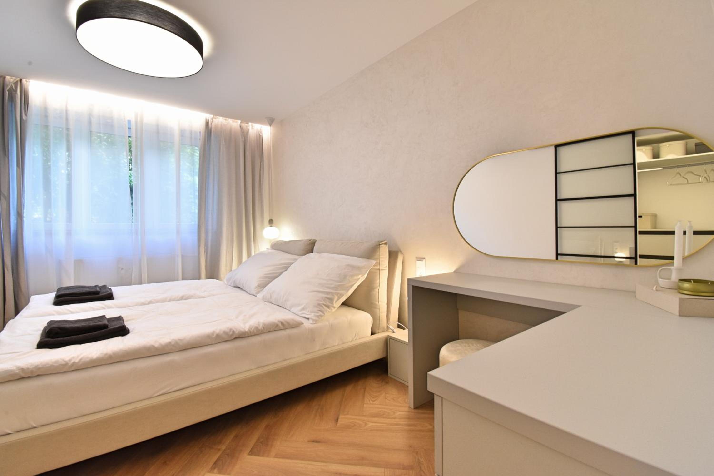 B84 by B10 Apartments