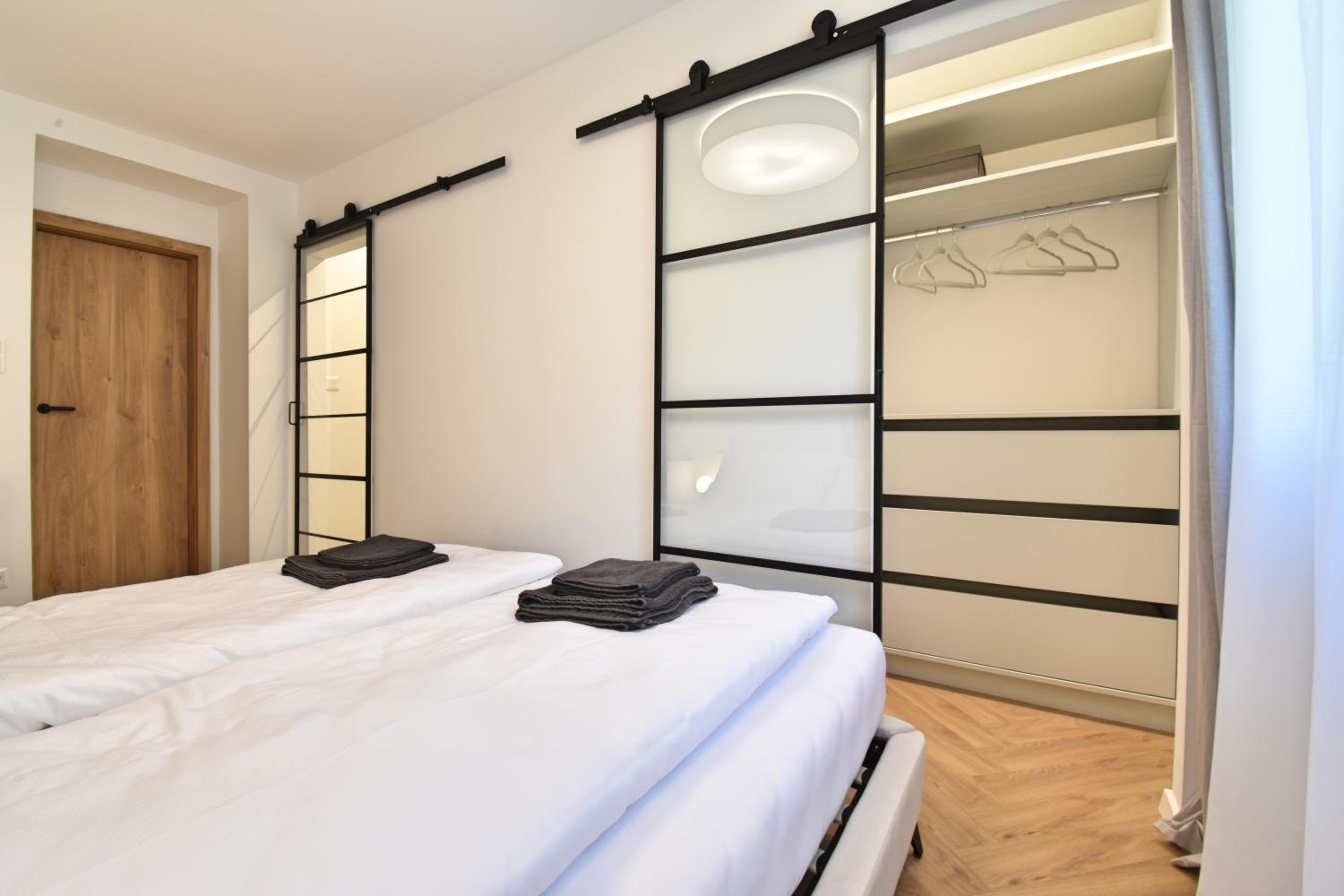 B84 by B10 Apartments