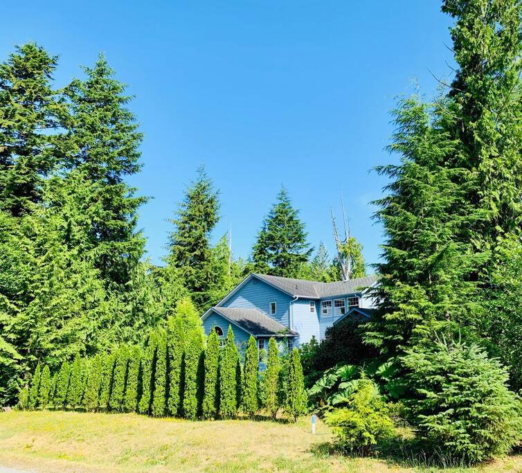 Tofino Vacations - Blue Cedar Suite - Property Image 1