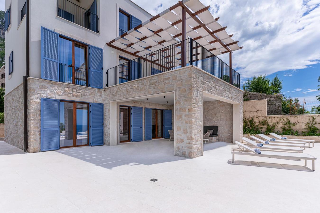 Belsize Villas