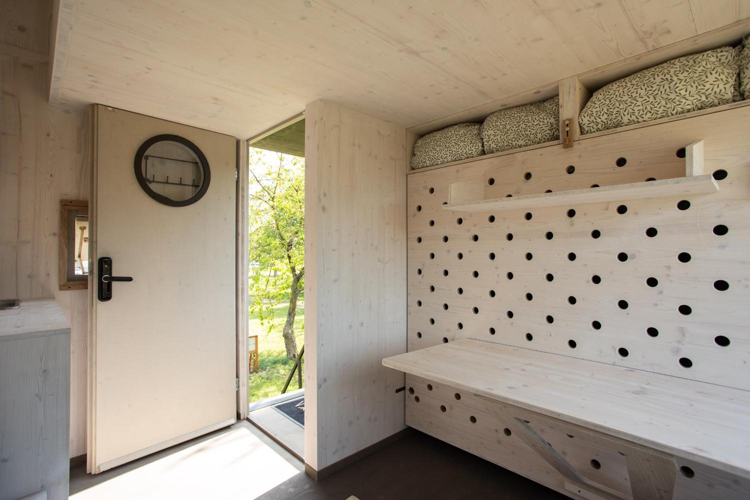 Prague Camping Dzban