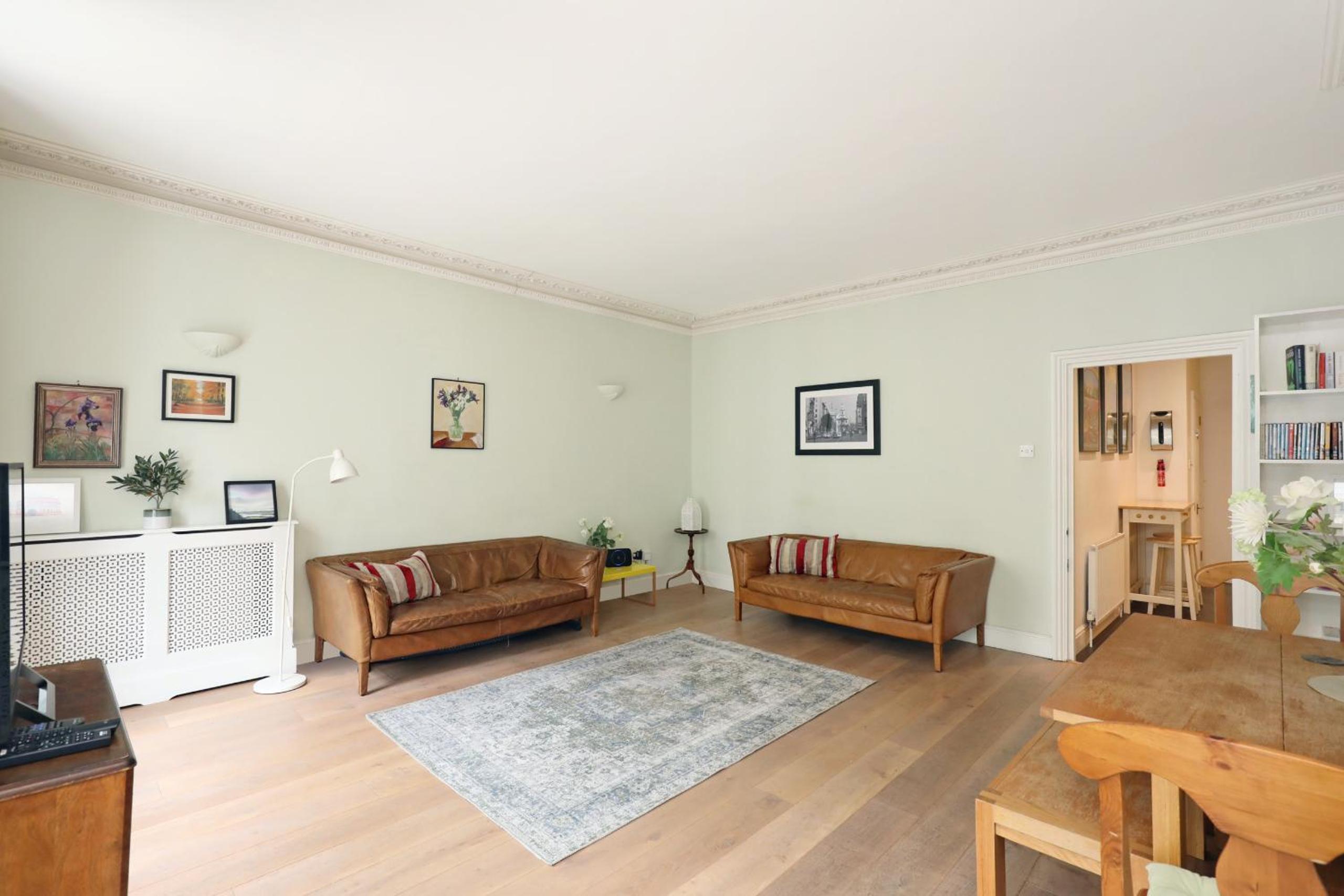 Covent Garden Two Bedroom Apartment near West End and stations